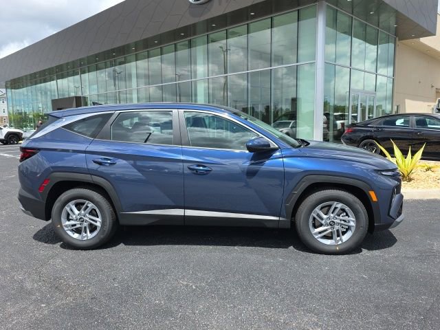 New 2026 Hyundai Tucson SE image 17