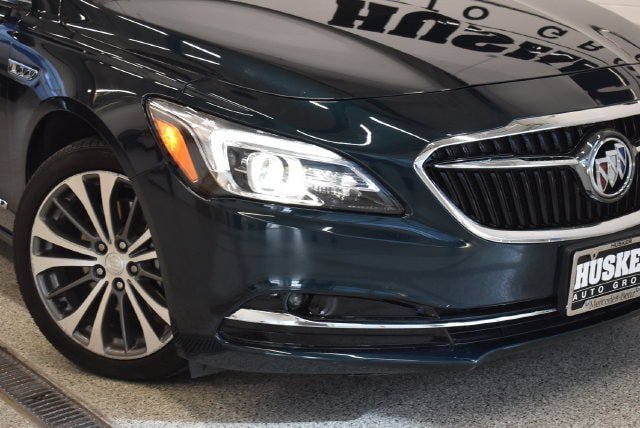 Used 2019 Buick LaCrosse Essence AWD/4WD image 30