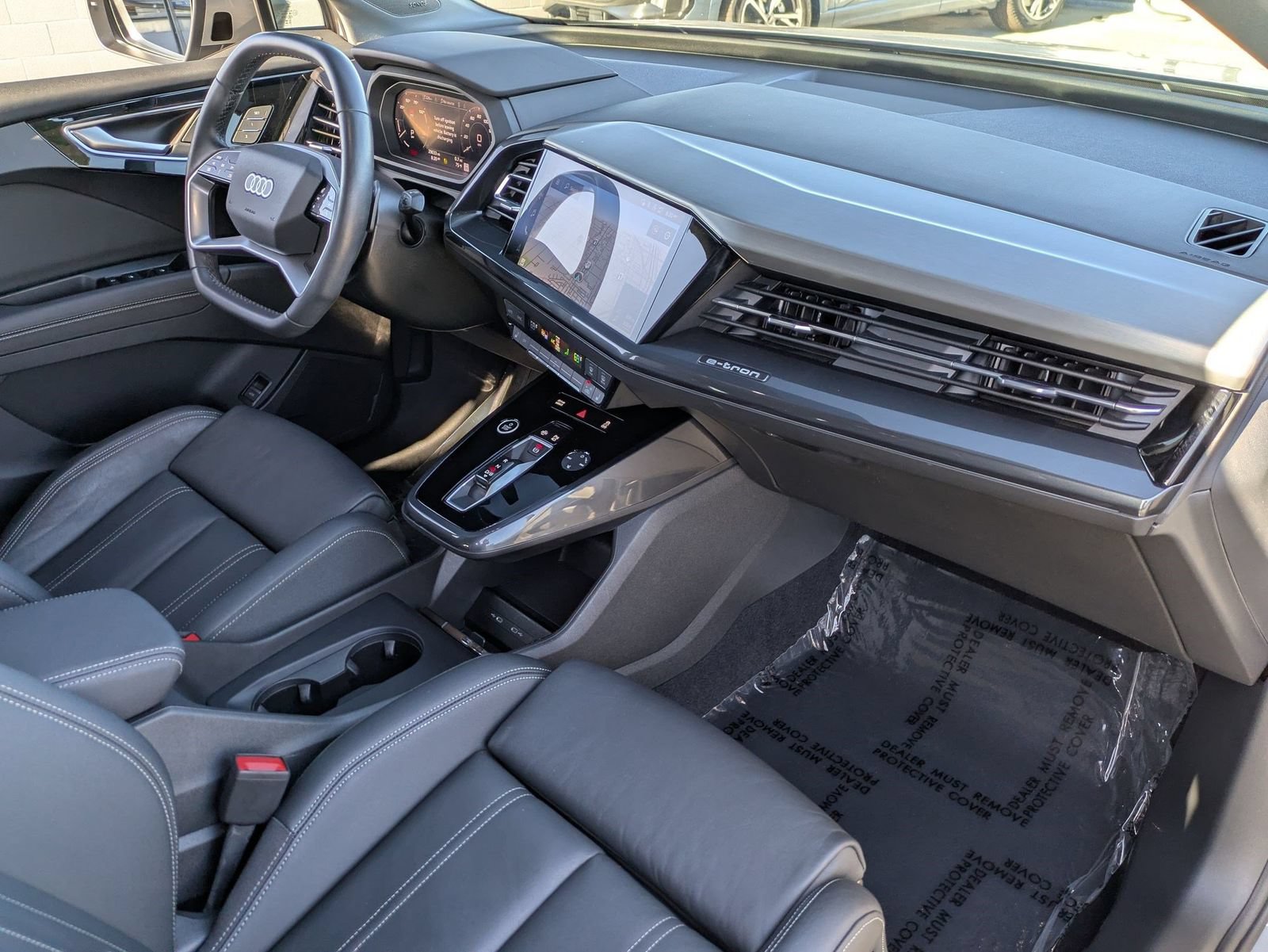 Used 2023 Audi Q4 e-tron Premium Plus w/ Premium Plus AWD/4WD image 21