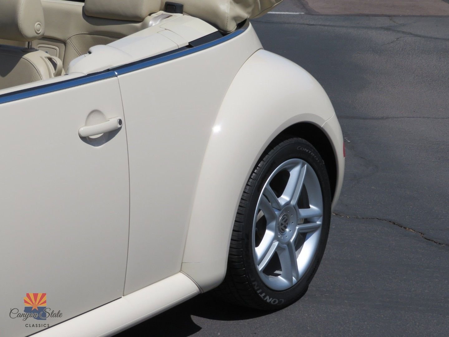Used 2004 Volkswagen Beetle GLS FWD image 15