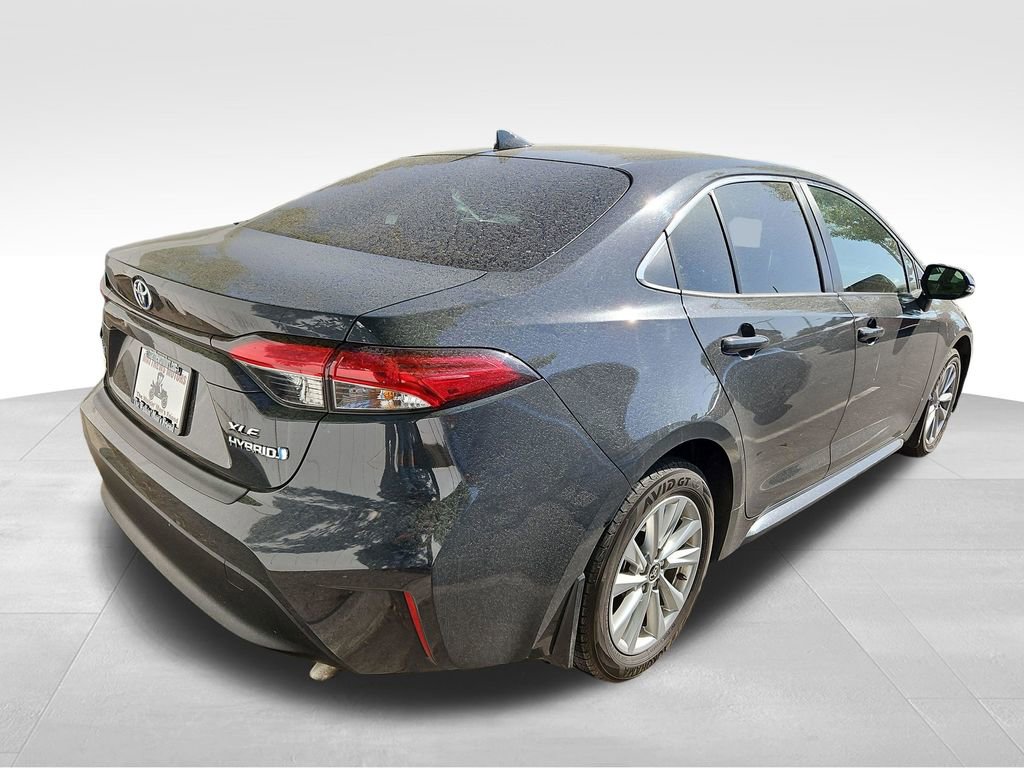 Used 2024 Toyota Corolla XLE image 5