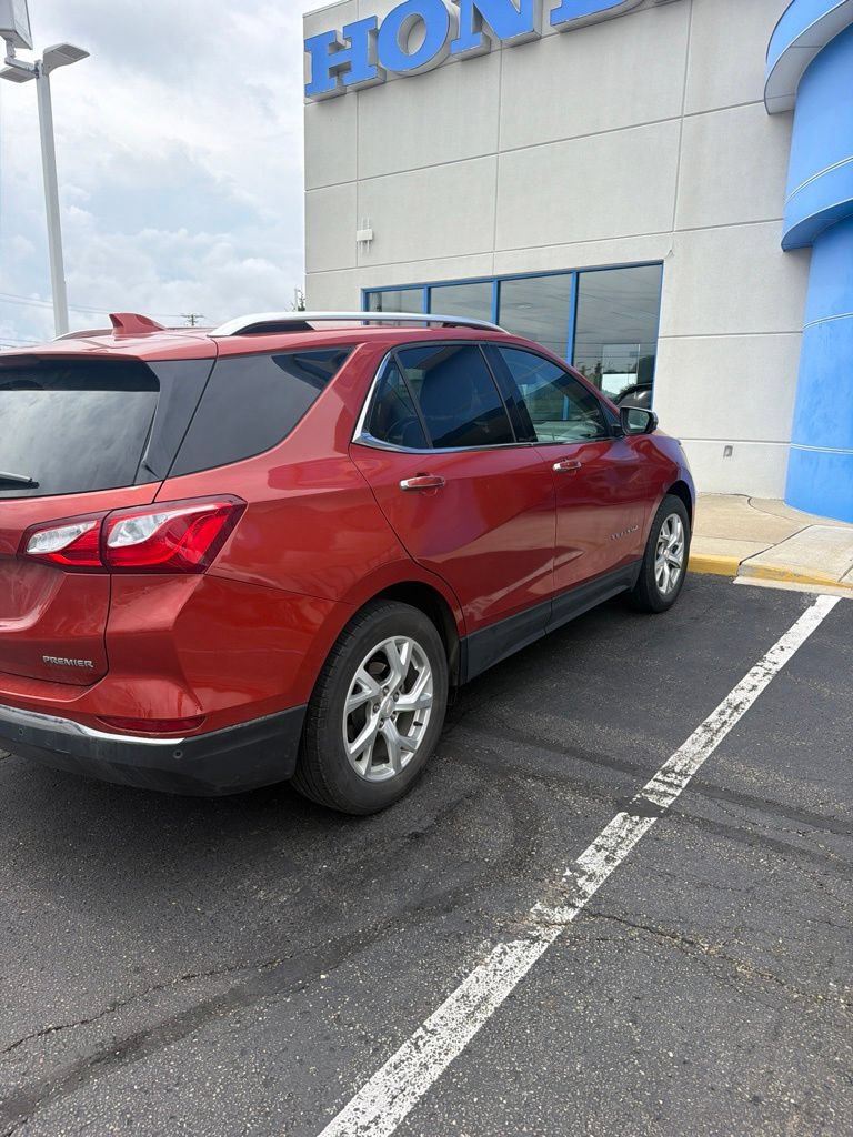 Used 2020 Chevrolet Equinox Premier FWD image 10