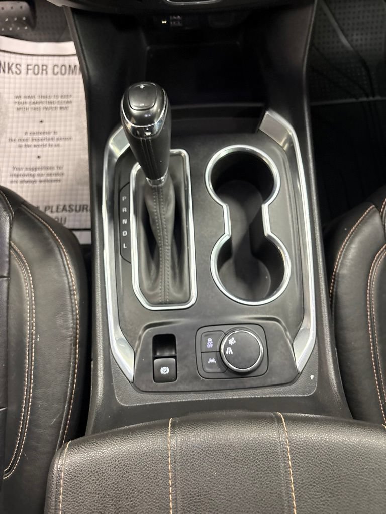 Used 2020 Chevrolet Traverse RS FWD image 13