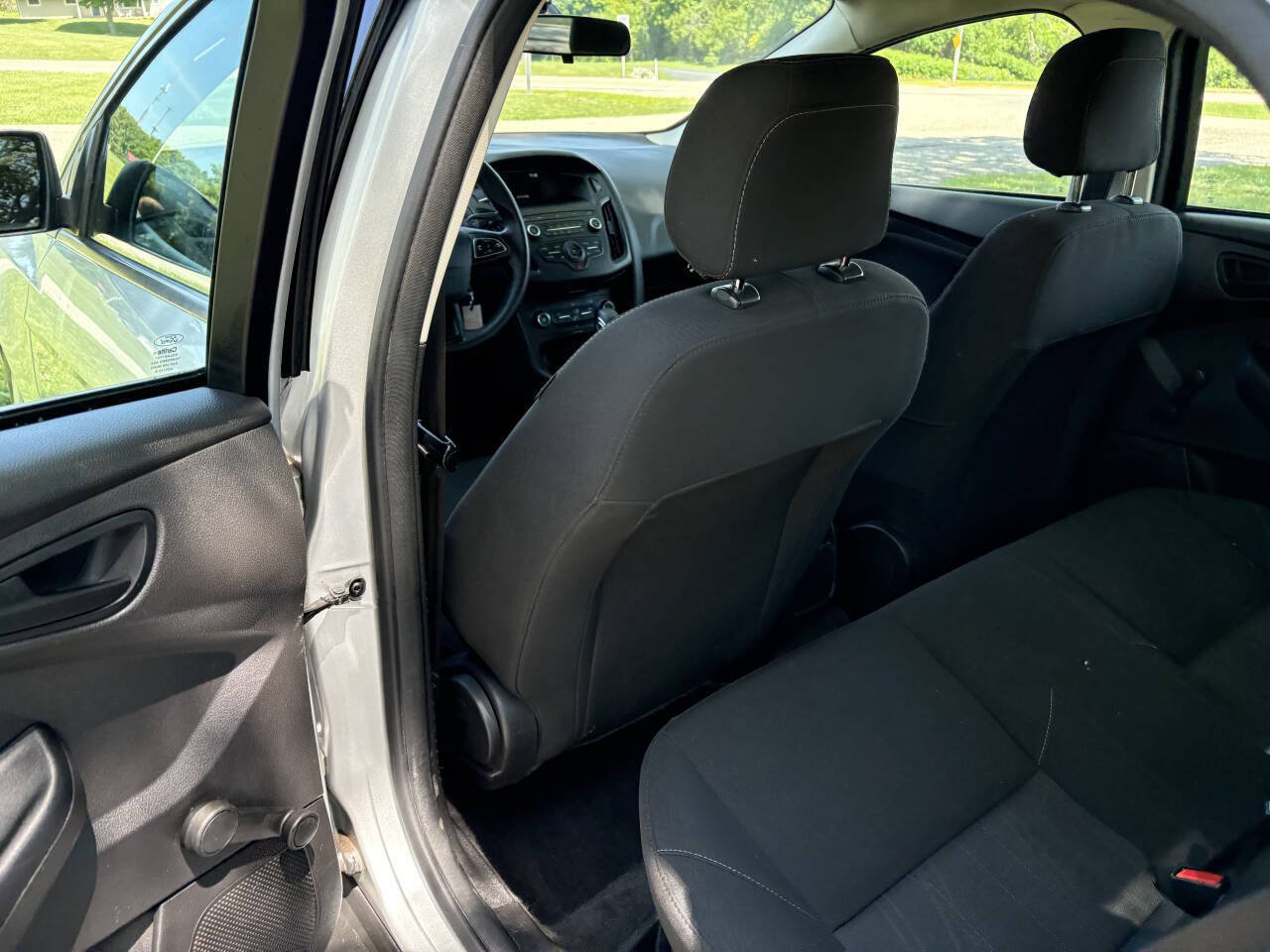 Used 2018 Ford Focus S FWD image 23