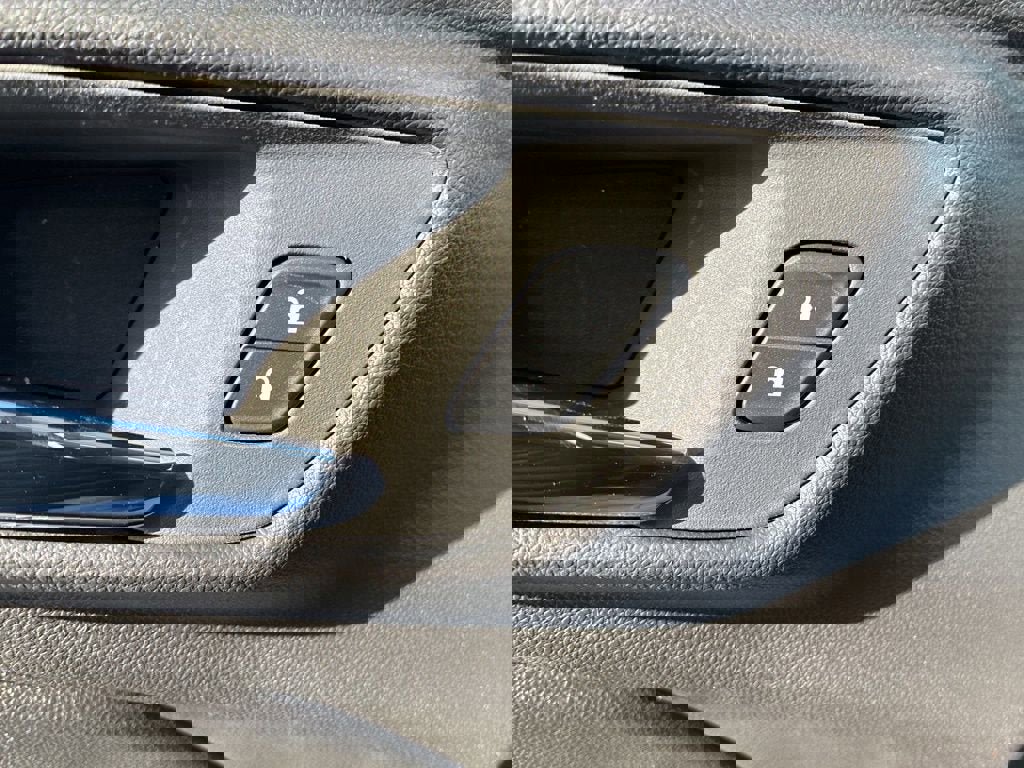 New 2026 Chevrolet Trax LS w/ LS Convenience Package image 20