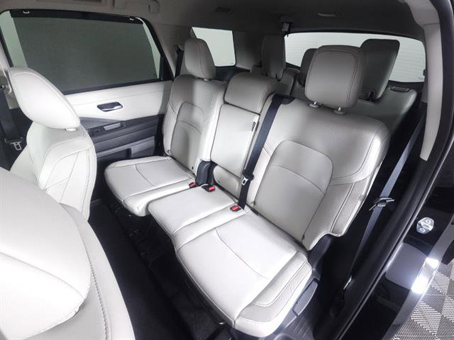 New 2025 Nissan Pathfinder SL AWD/4WD image 22