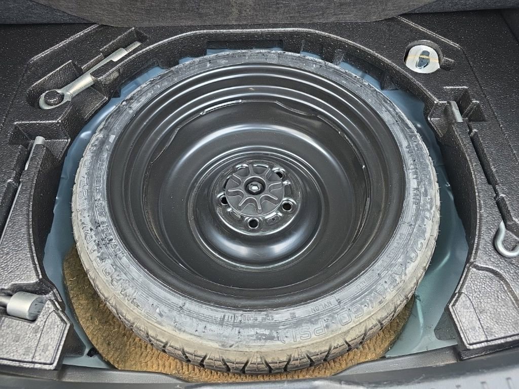 Used 2014 MAZDA MAZDA3 i Touring image 14