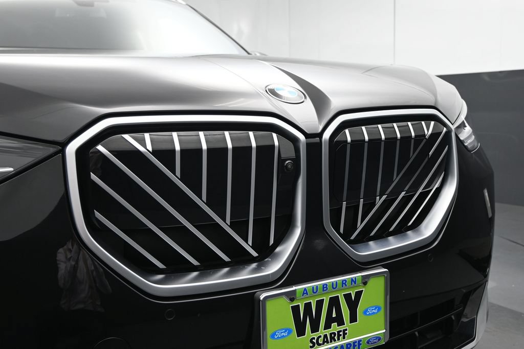 Used 2025 BMW X3 xDrive30i w/ Premium Package AWD/4WD image 4