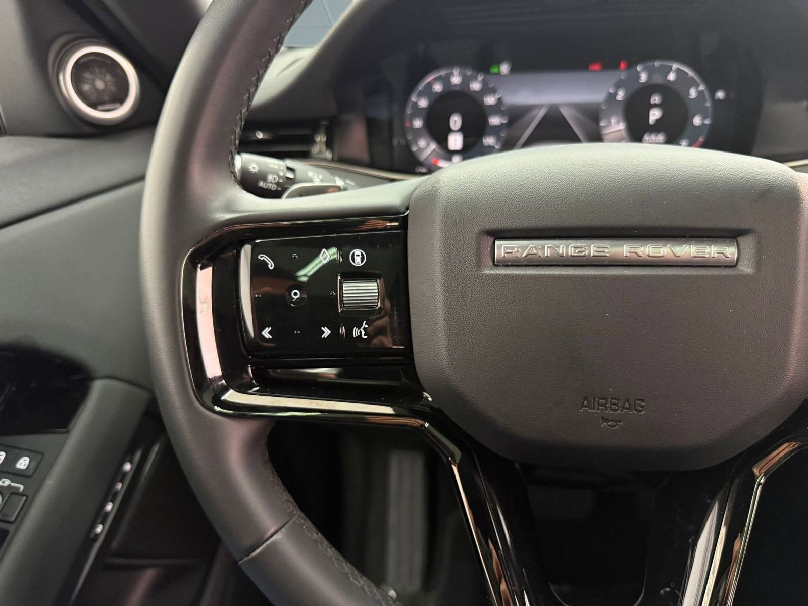 Used 2024 Land Rover Range Rover Evoque S image 15