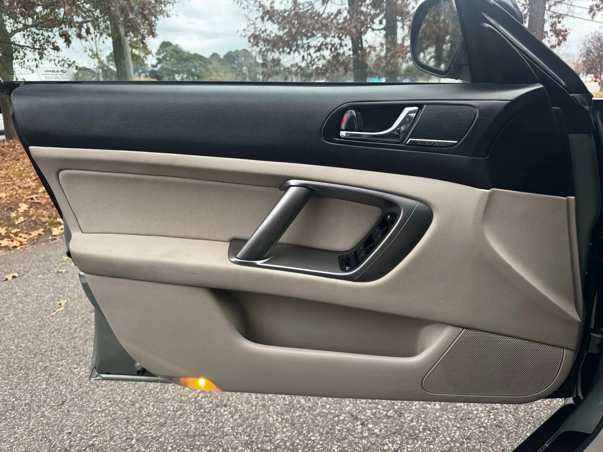 Used 2009 Subaru Outback 2.5i Special Edition image 11