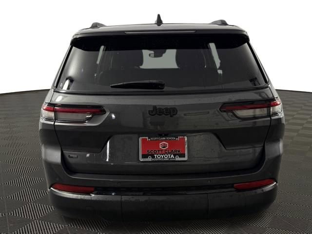 Used 2021 Jeep Grand Cherokee L Laredo image 6