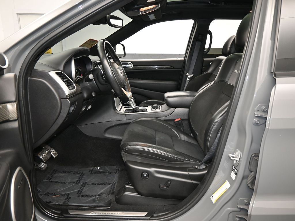 Used 2021 Jeep Grand Cherokee Trackhawk w/ Trailer Tow Group IV image 15