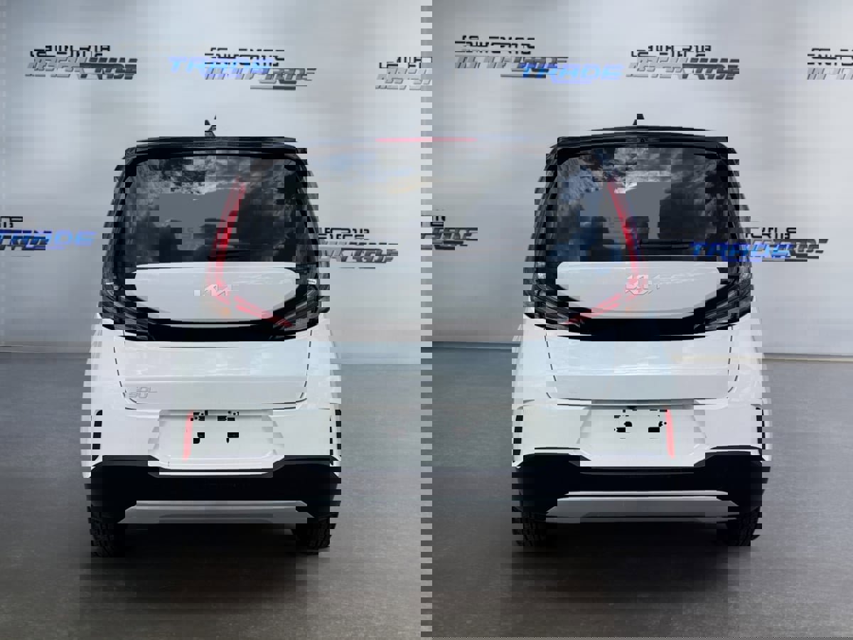 Used 2024 Kia Soul LX w/ Option Group 015 image 6