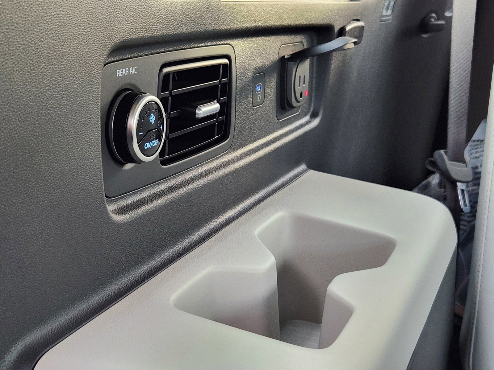 New 2026 Hyundai Santa Fe Calligraphy image 19