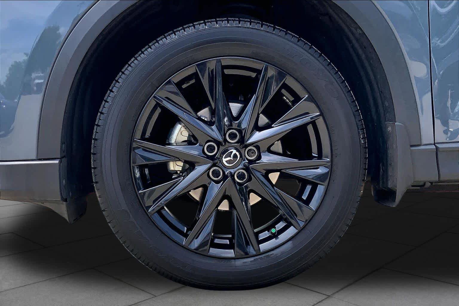 Used 2024 MAZDA CX-5 Carbon Edition AWD/4WD image 11