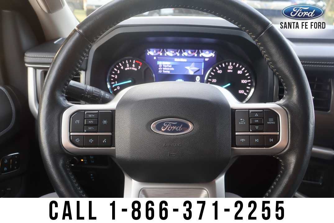 Used 2024 Ford Expedition XLT RWD image 35