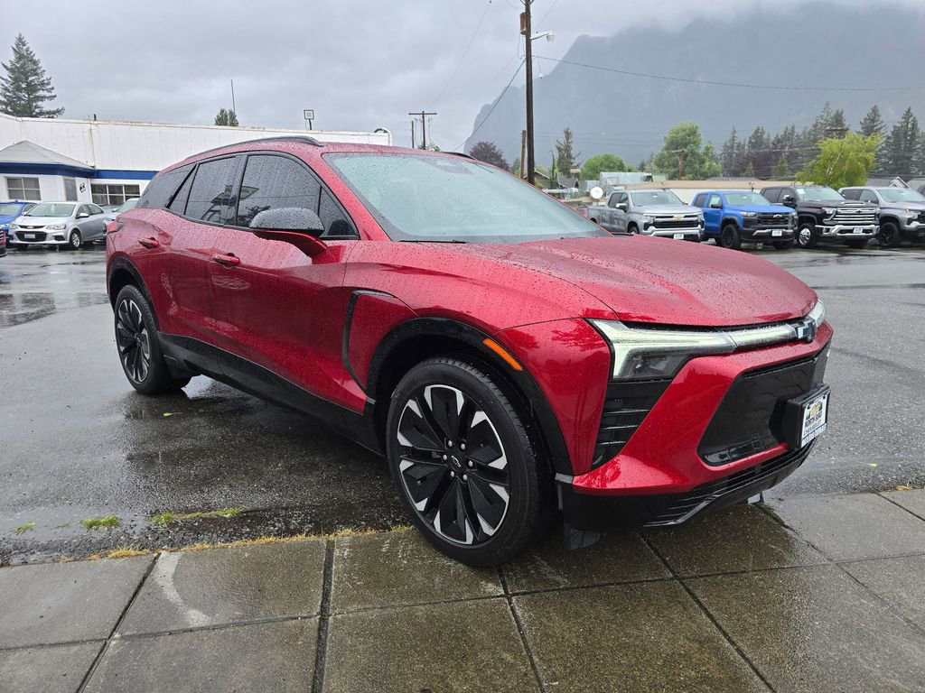 Used 2024 Chevrolet Blazer EV RS AWD/4WD image 3