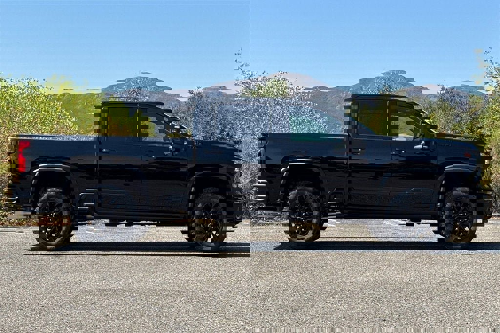 New 2025 Chevrolet Silverado 3500 High Country w/ High Country Premium Package image 3