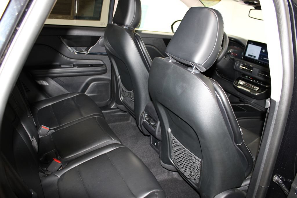 Used 2024 Lincoln Corsair FWD image 28