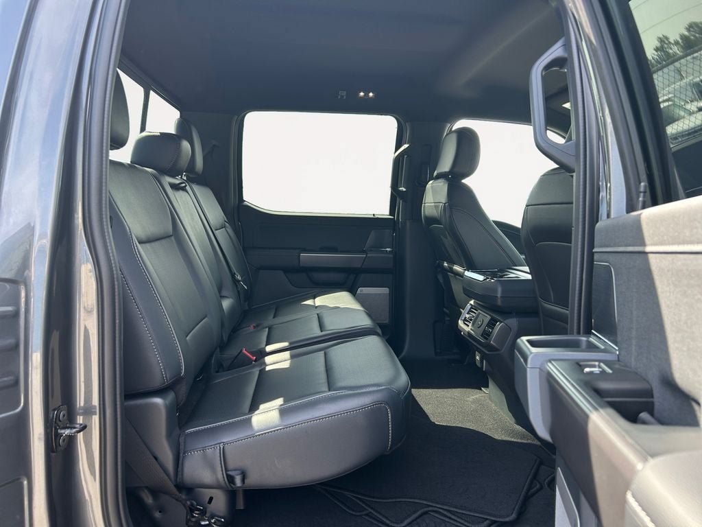 Used 2025 Ford F150 Lariat w/ Bed Utility Package AWD/4WD image 23