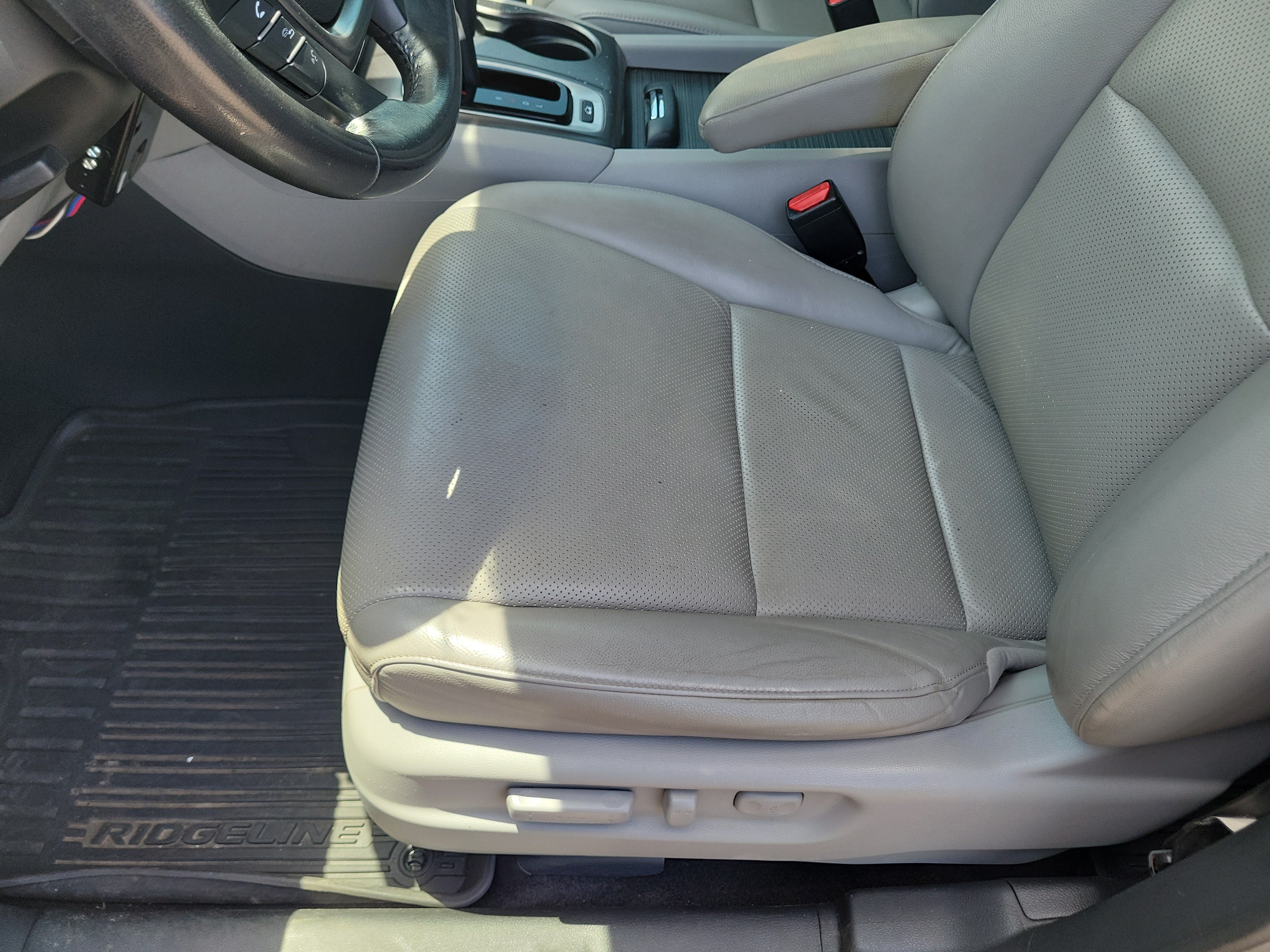 Certified 2017 Honda Ridgeline RTL-T image 25