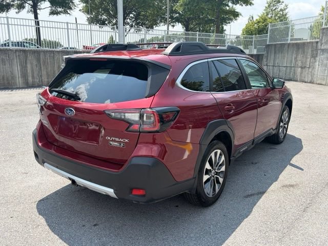 Used 2023 Subaru Outback Limited AWD/4WD image 8