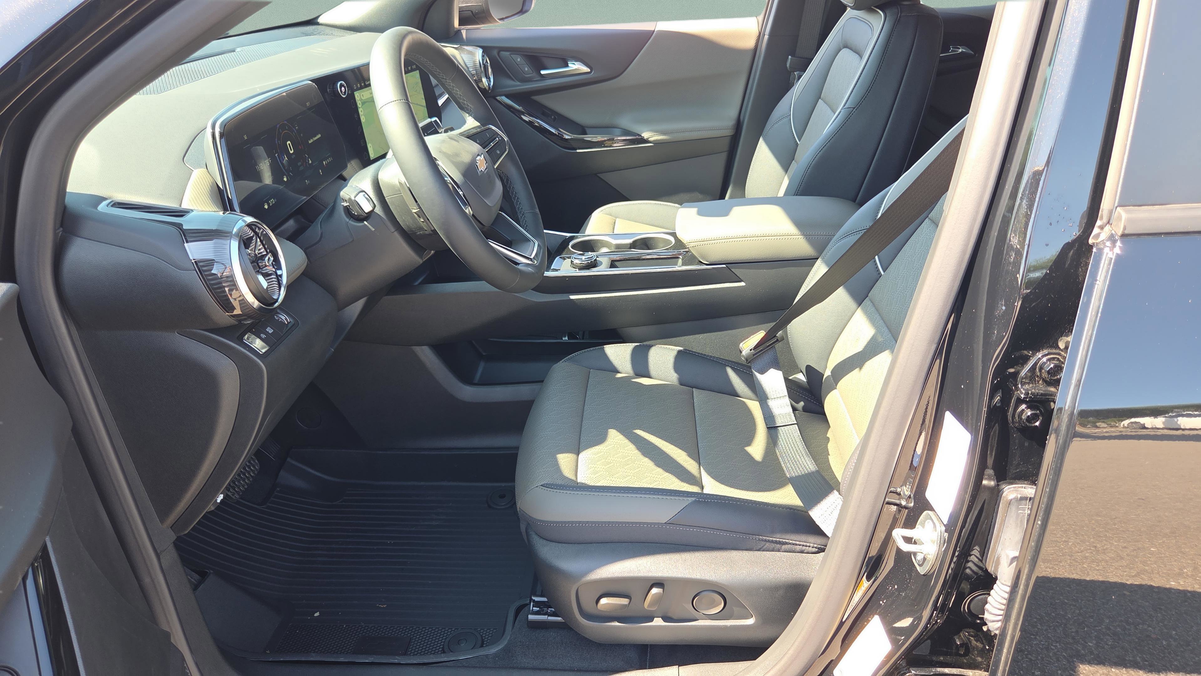 New 2026 Chevrolet Equinox LT image 31