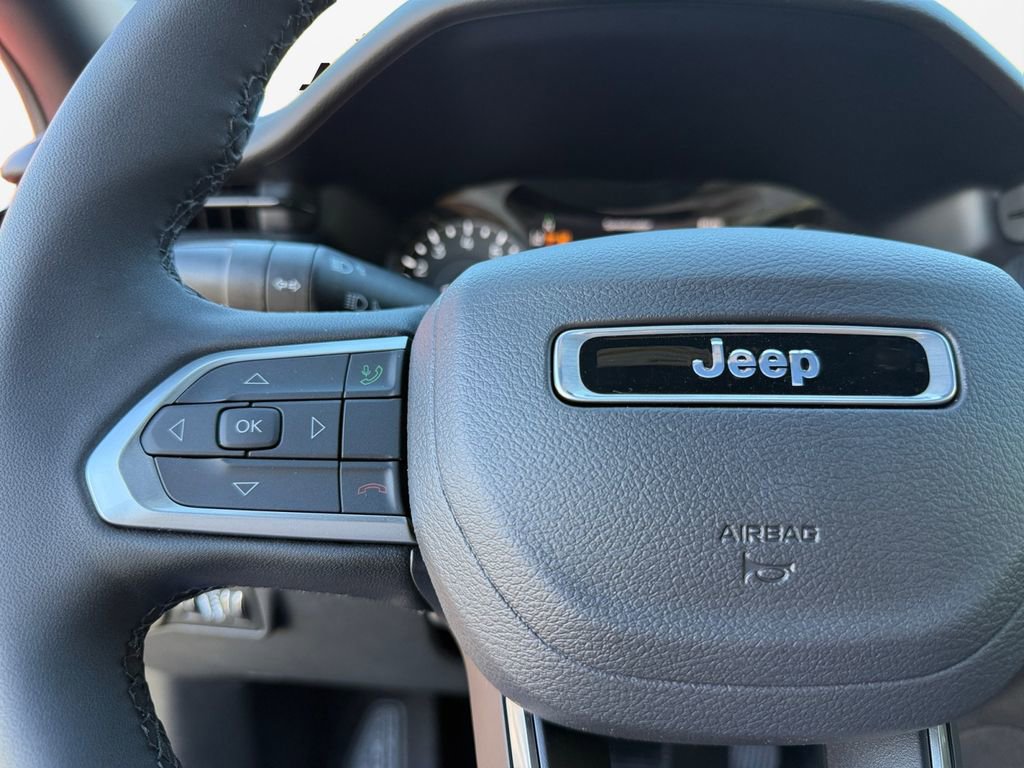 New 2026 Jeep Compass Limited image 25