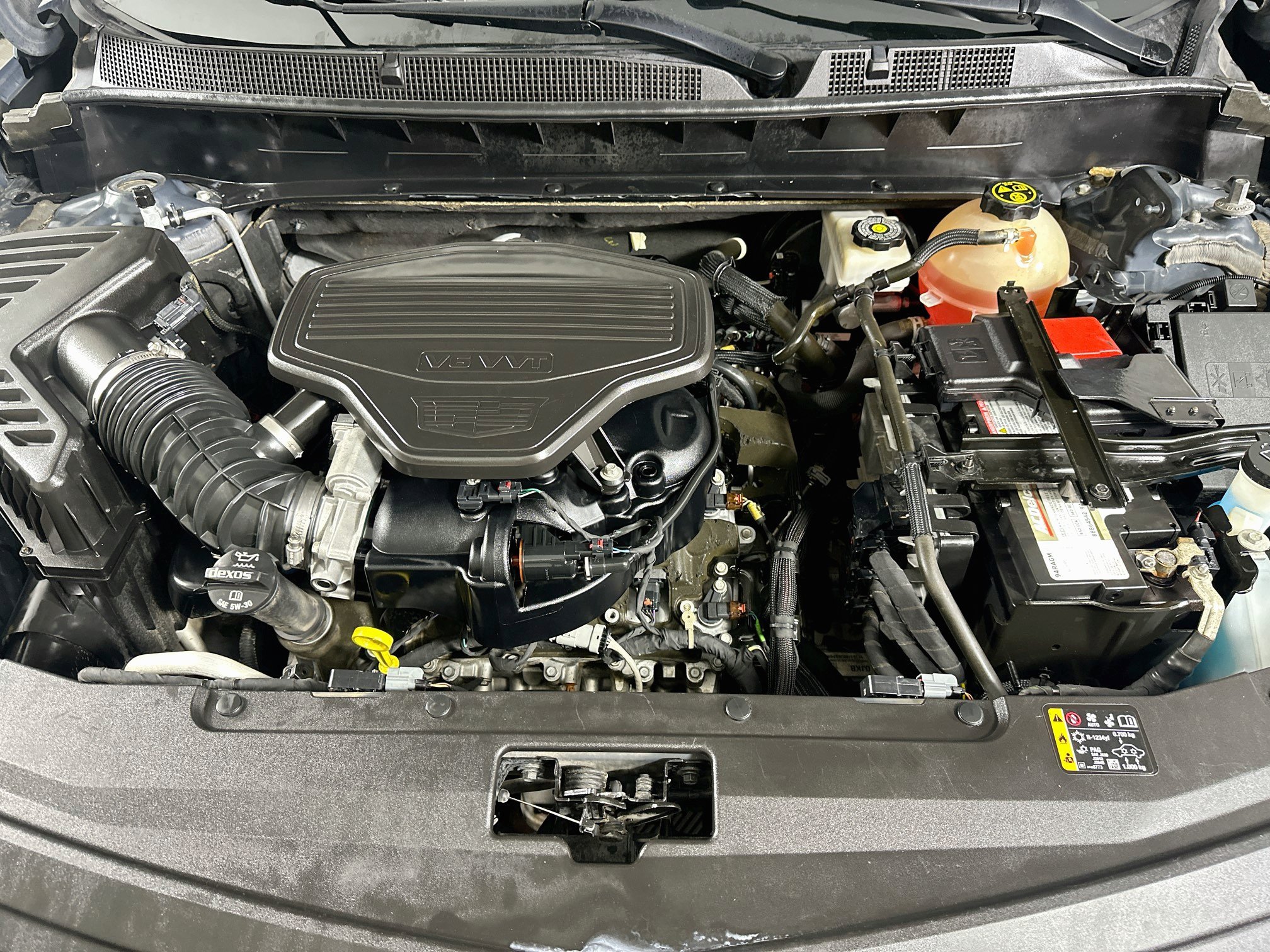 Used 2020 Cadillac XT6 Premium Luxury FWD image 36