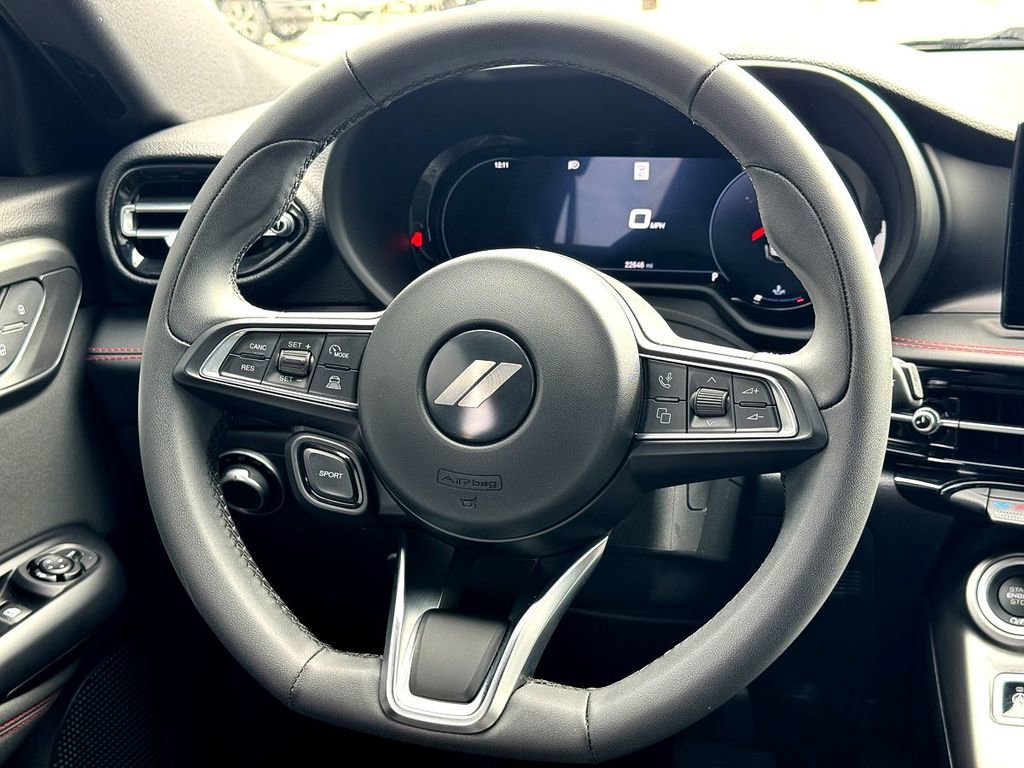 Used 2024 Dodge Hornet GT image 29