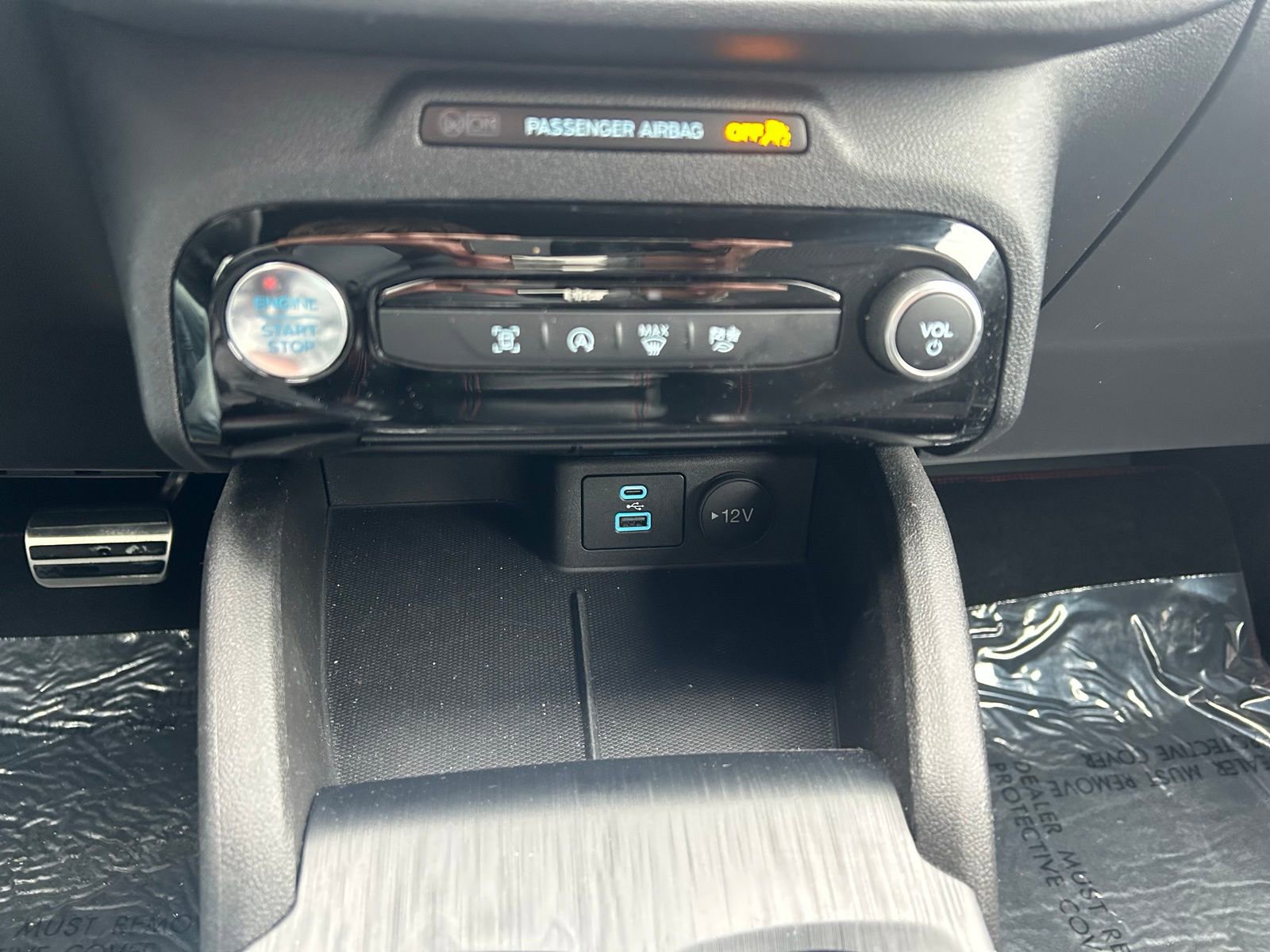 Used 2023 Ford Escape ST-Line w/ Tech Pack #1 image 17