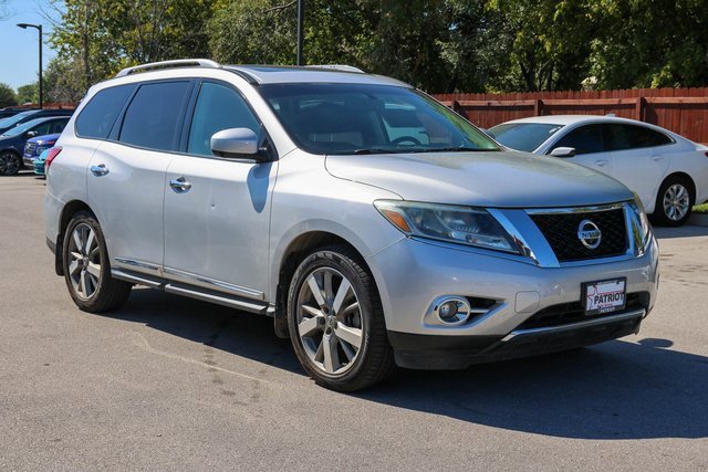 Used 2015 Nissan Pathfinder Platinum w/ Cargo Package
