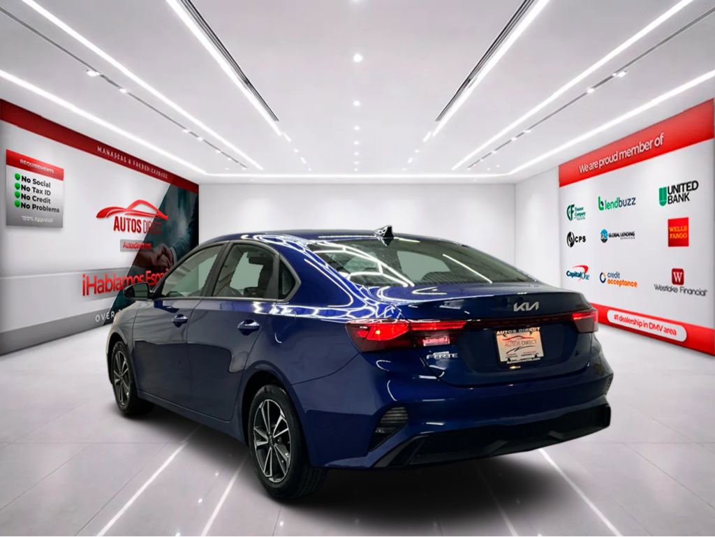Used 2024 Kia Forte LXS w/ LXS Technology Package image 5