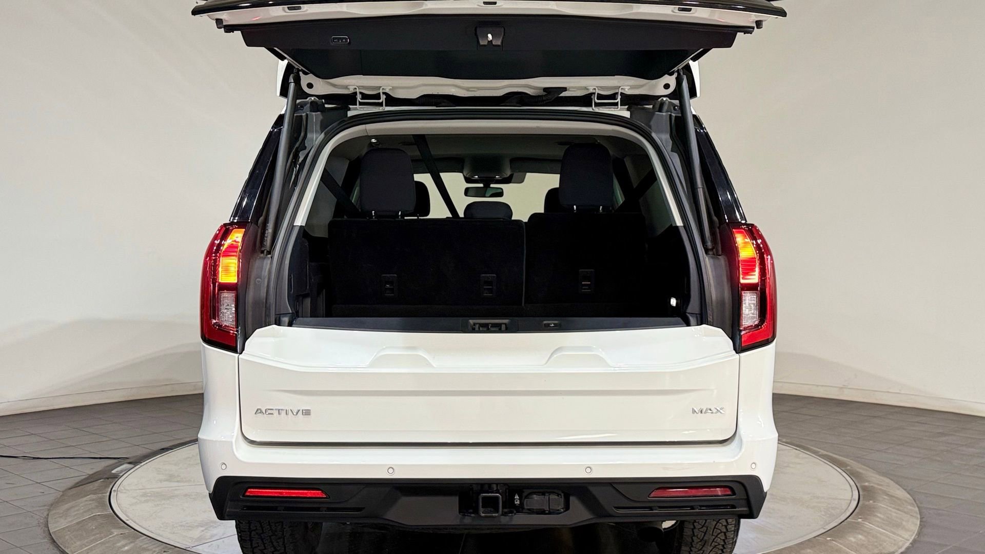 Used 2025 Ford Expedition Max Active image 35