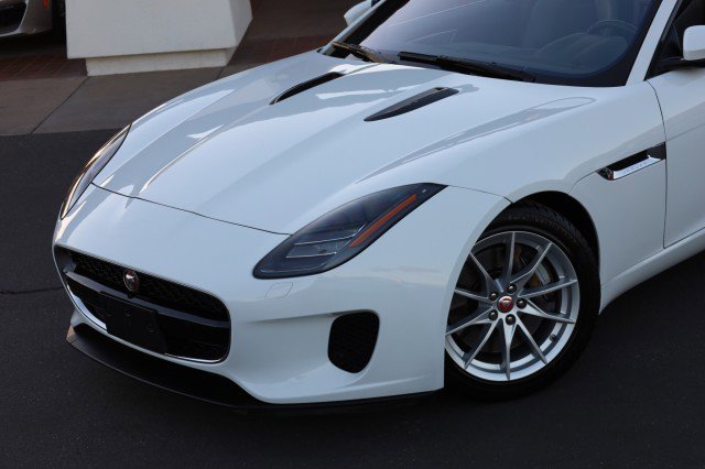 Used 2020 Jaguar F-TYPE Convertible image 6