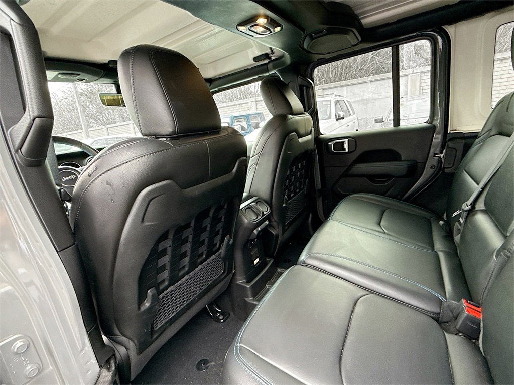 Used 2022 Jeep Wrangler Unlimited Rubicon 4xe image 24