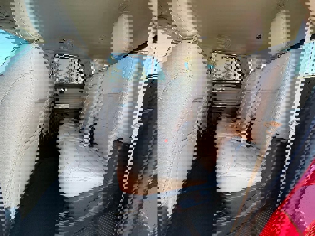 Certified 2023 Ford Explorer Limited image 26