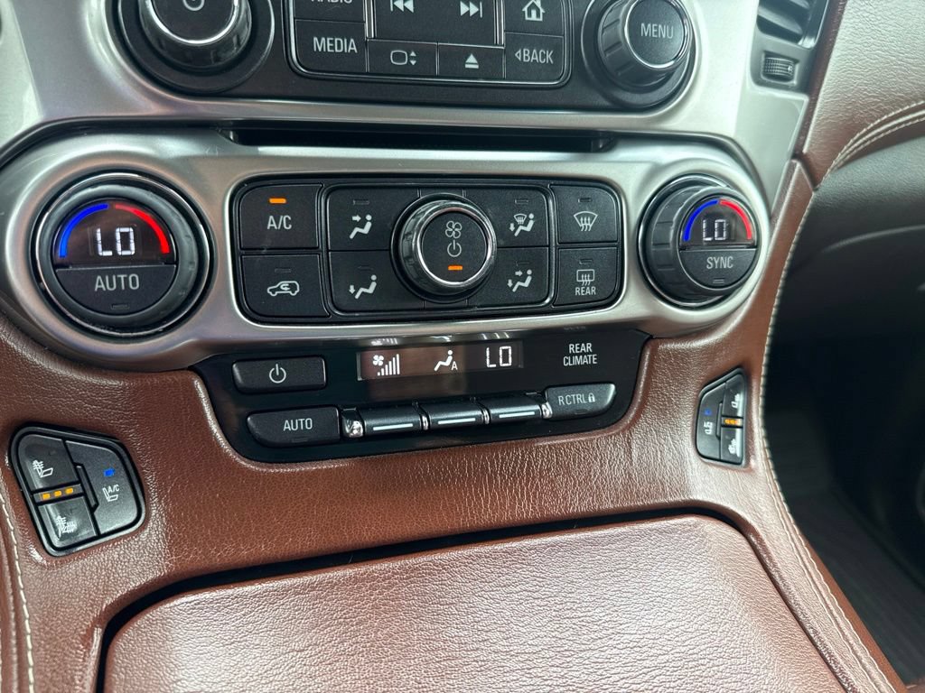 Used 2016 Chevrolet Tahoe LTZ AWD/4WD image 32