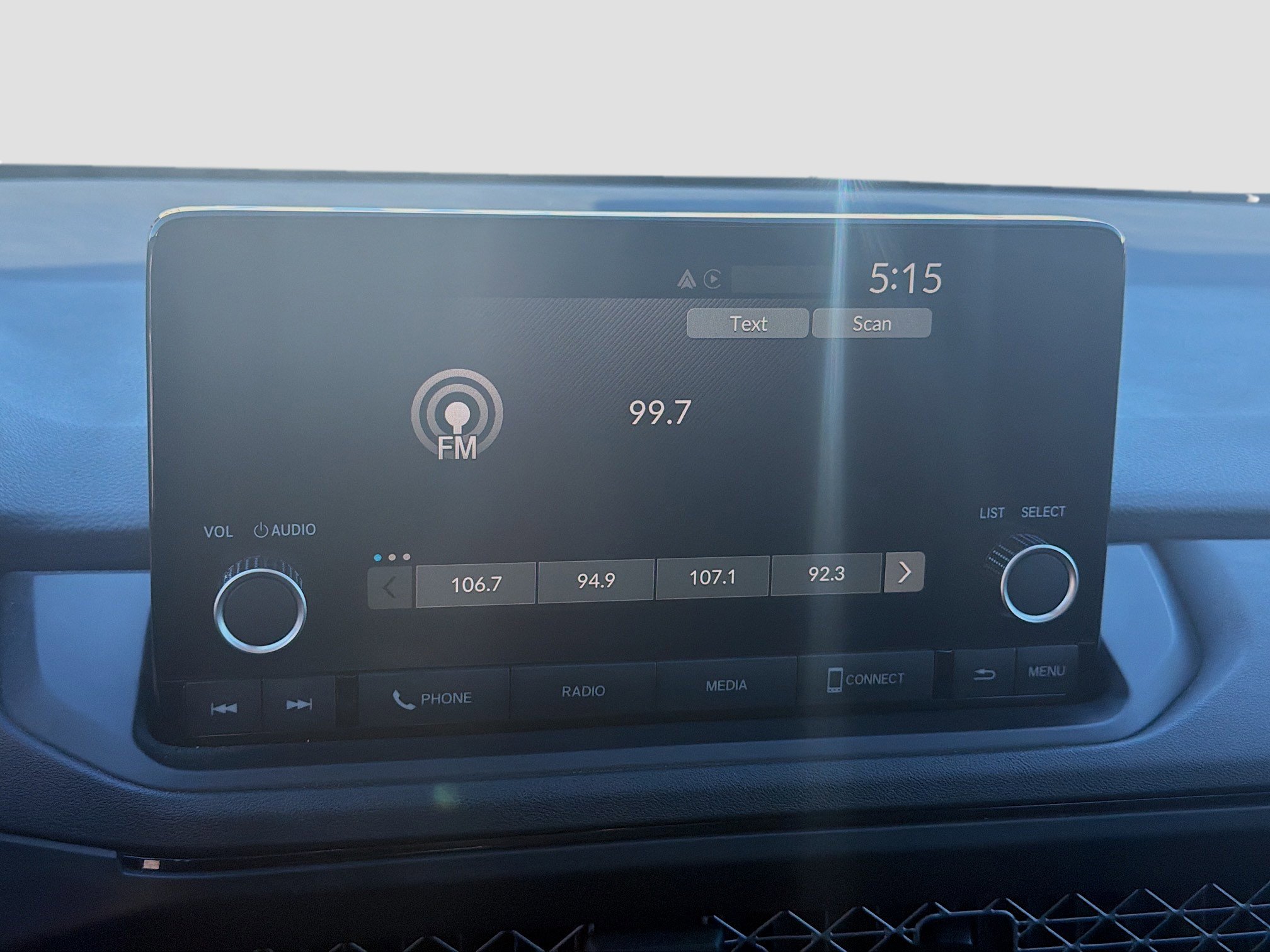 Used 2023 Honda Accord EX image 13