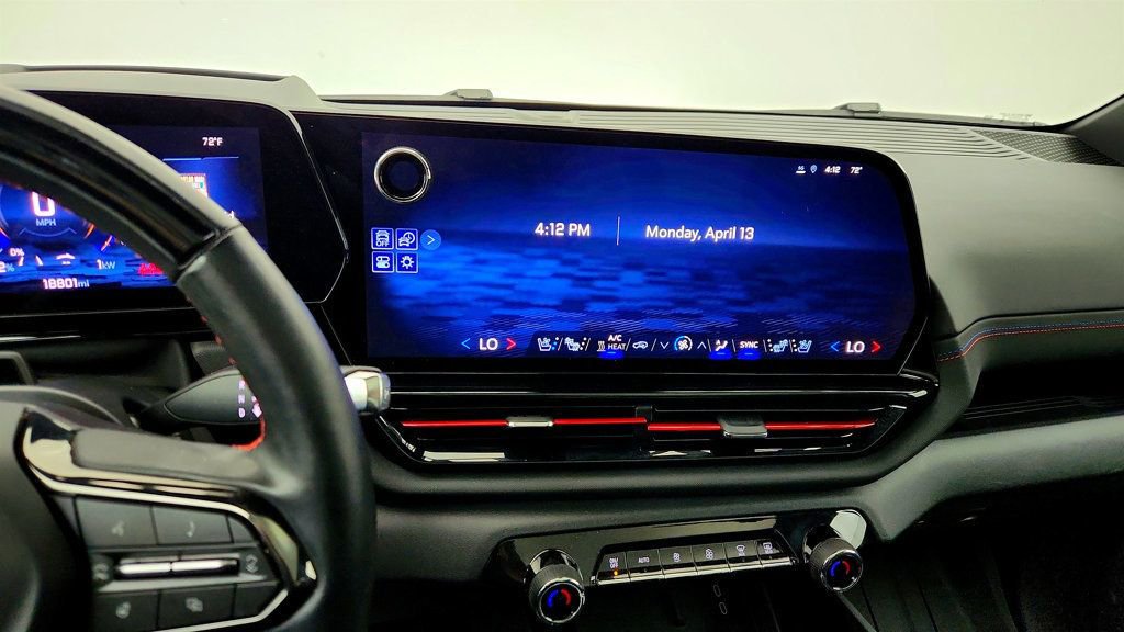 Used 2025 Chevrolet Silverado EV RST AWD/4WD image 17