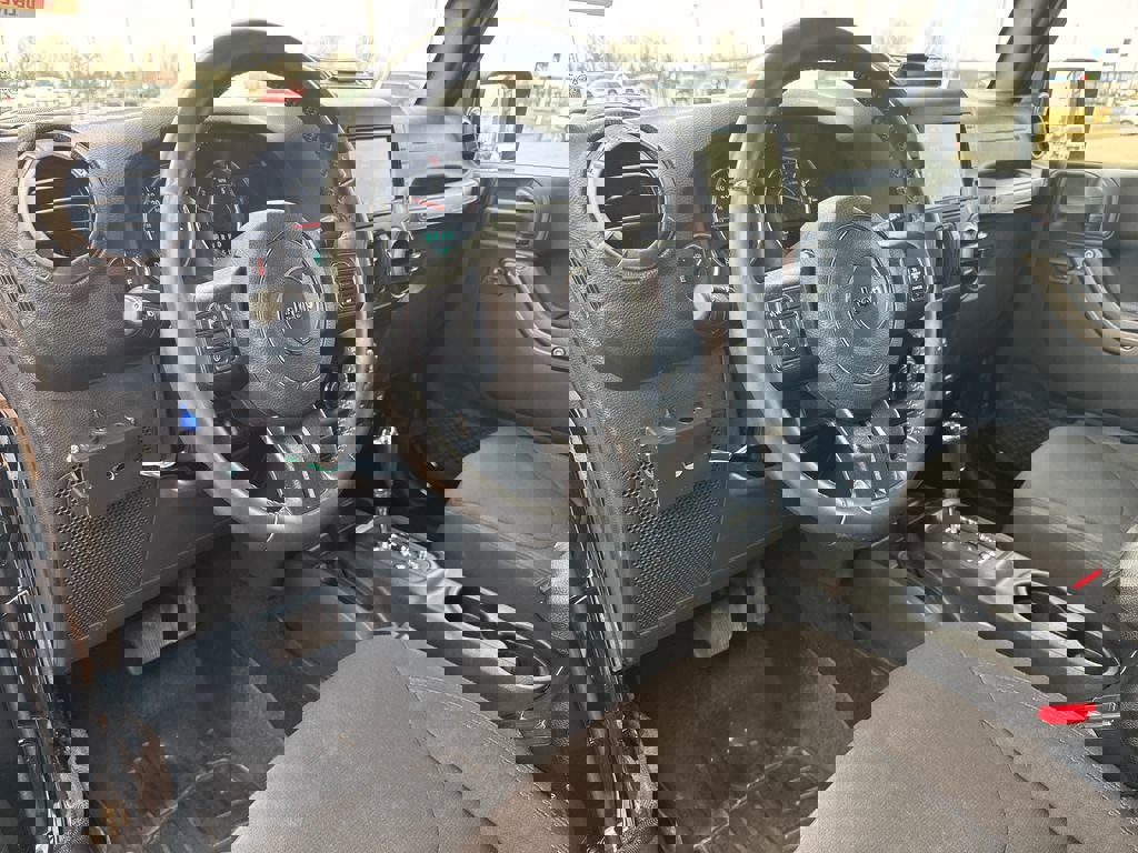 Used 2017 Jeep Wrangler Unlimited Sport w/ Quick Order Package 24S image 12