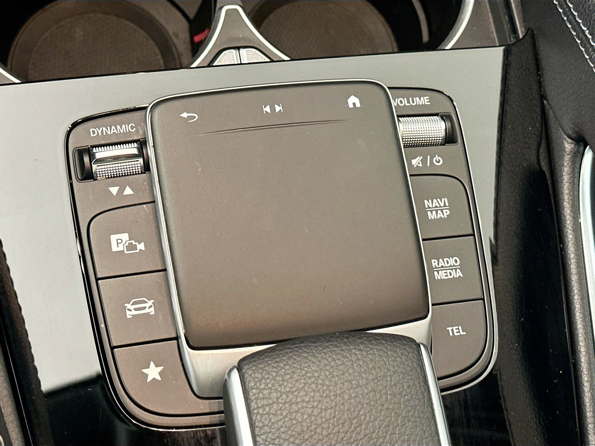 Used 2022 Mercedes-Benz GLS 450 4MATIC image 22