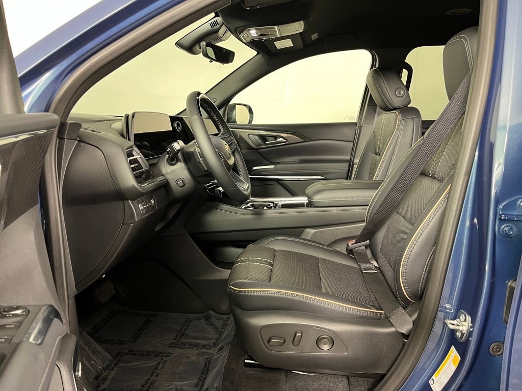 New 2026 Chevrolet Traverse High Country image 10