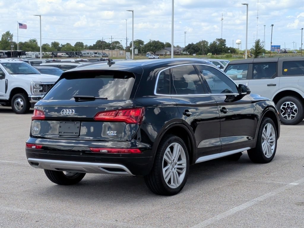 Used 2018 Audi Q5 2.0T Premium Plus w/ Premium Plus Package AWD/4WD image 8