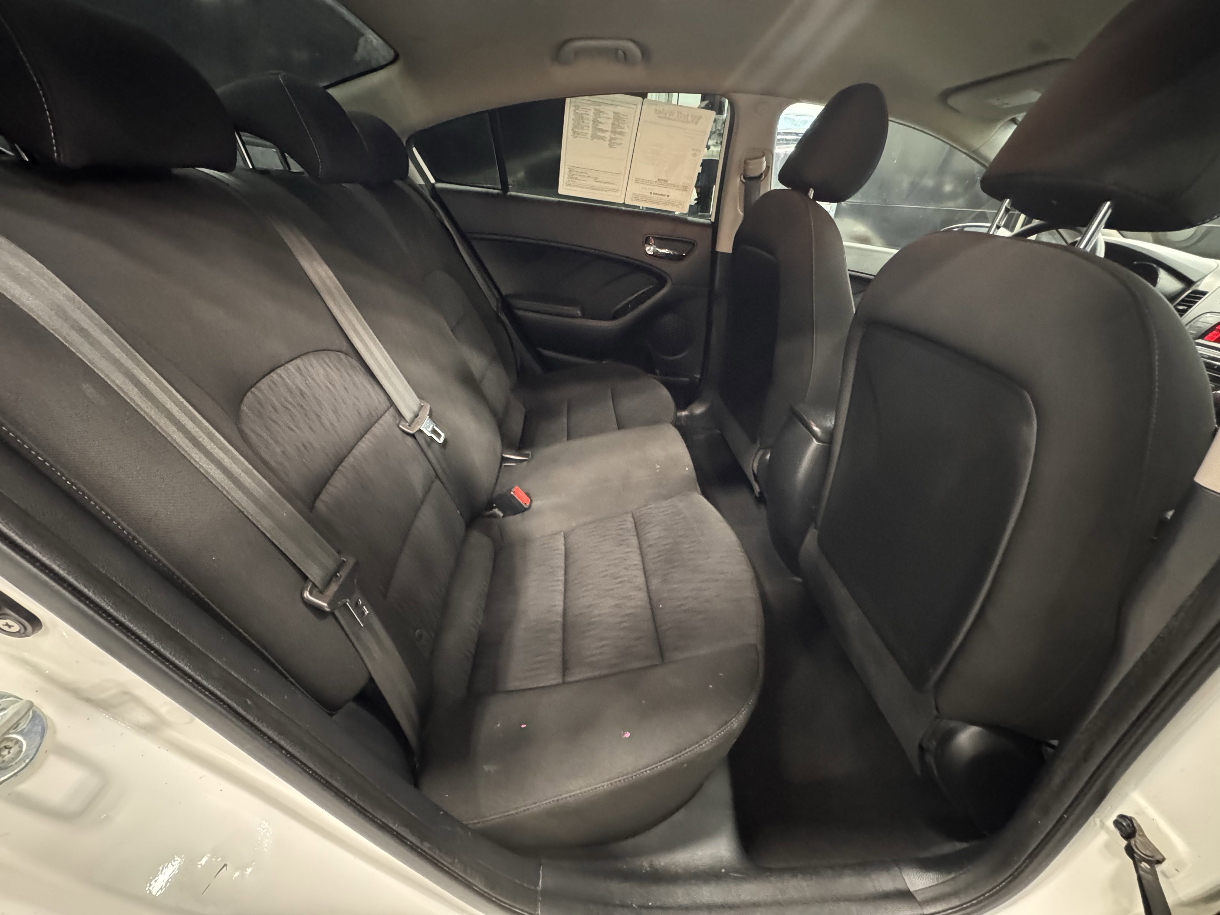 Used 2016 Kia Forte LX image 26