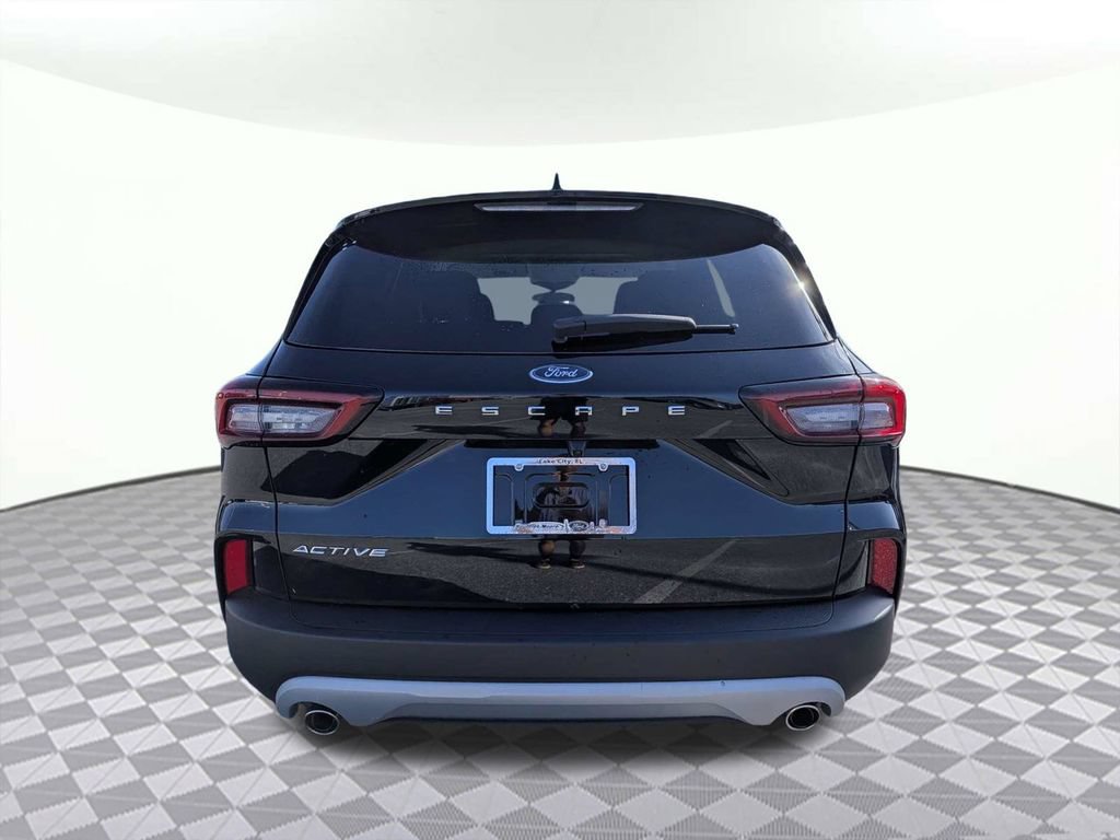 Certified 2024 Ford Escape Active FWD image 4