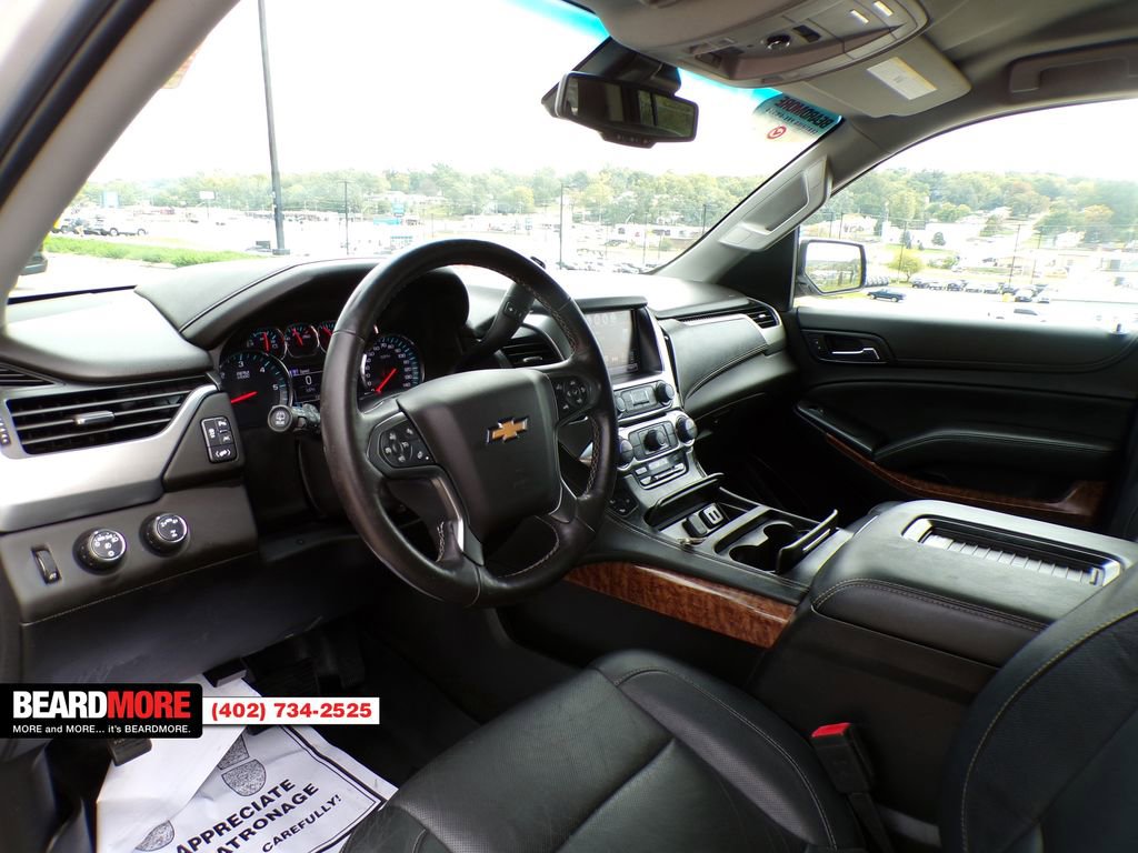 Used 2018 Chevrolet Suburban Premier image 24