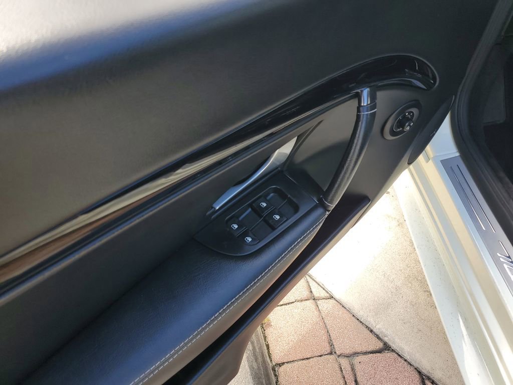 Used 2016 Maserati GranTurismo Sport image 16