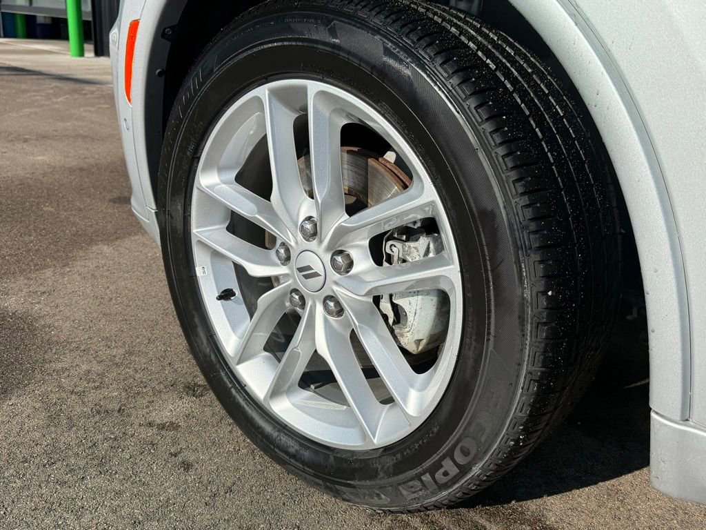 Used 2025 Dodge Durango R/T image 11