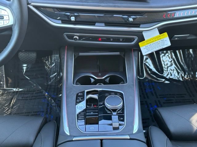Certified 2026 BMW X7 xDrive40i AWD/4WD image 24
